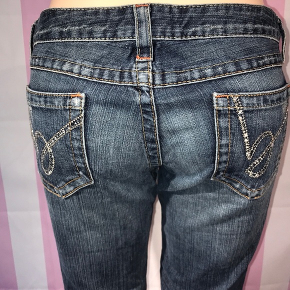 bebe Denim - Bebe distressed Jeans 👖 Size 30 ❤️